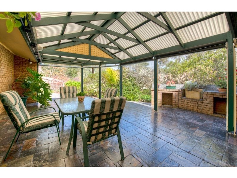 16 Avondale Road, Coromandel Valley SA 5051