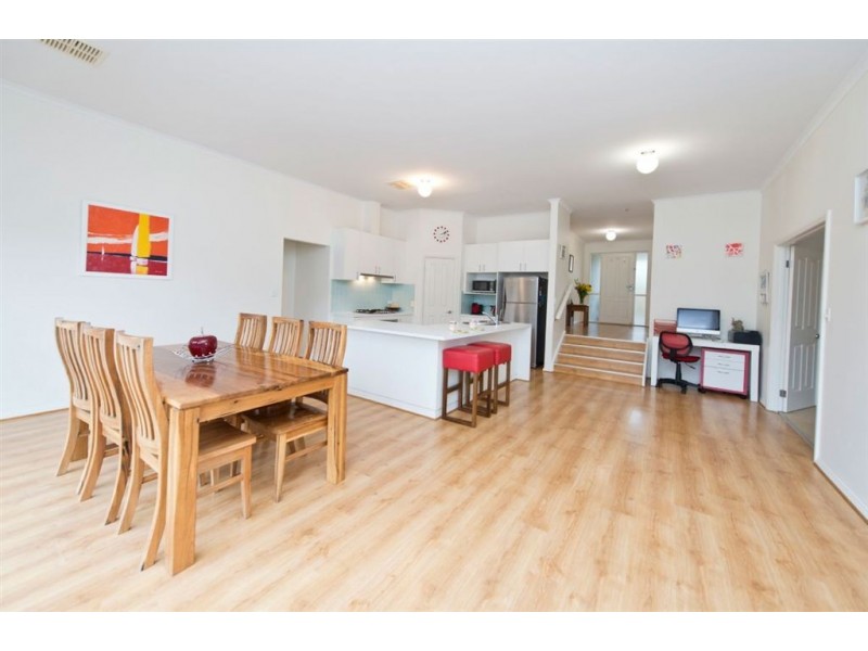 10 McNamara Road, Coromandel Valley SA 5051