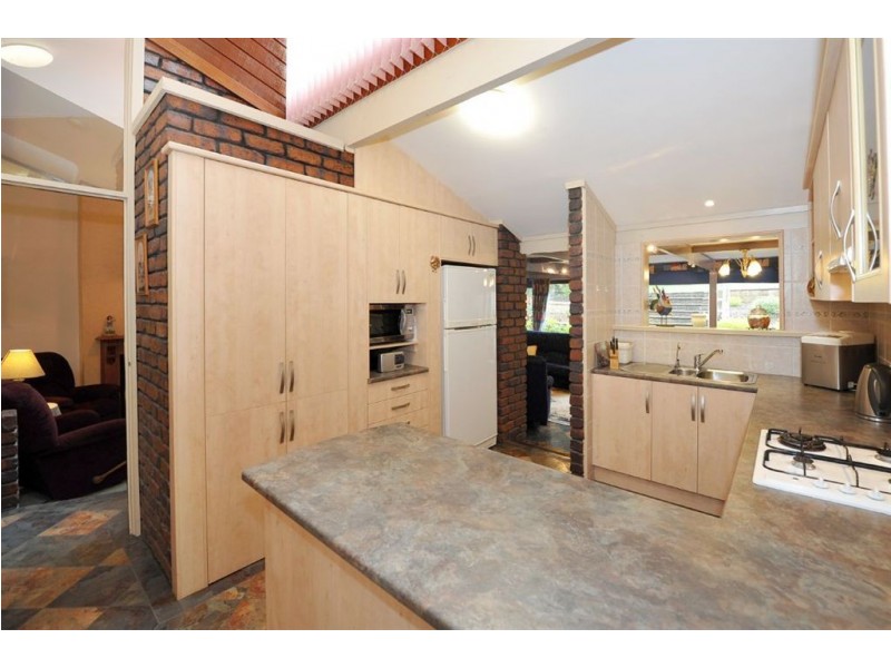 2 Casuarina Place, Aberfoyle Park SA 5159