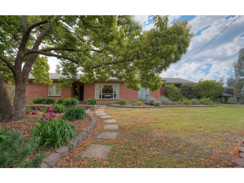 1 Redgum Drive, Belair SA 5052