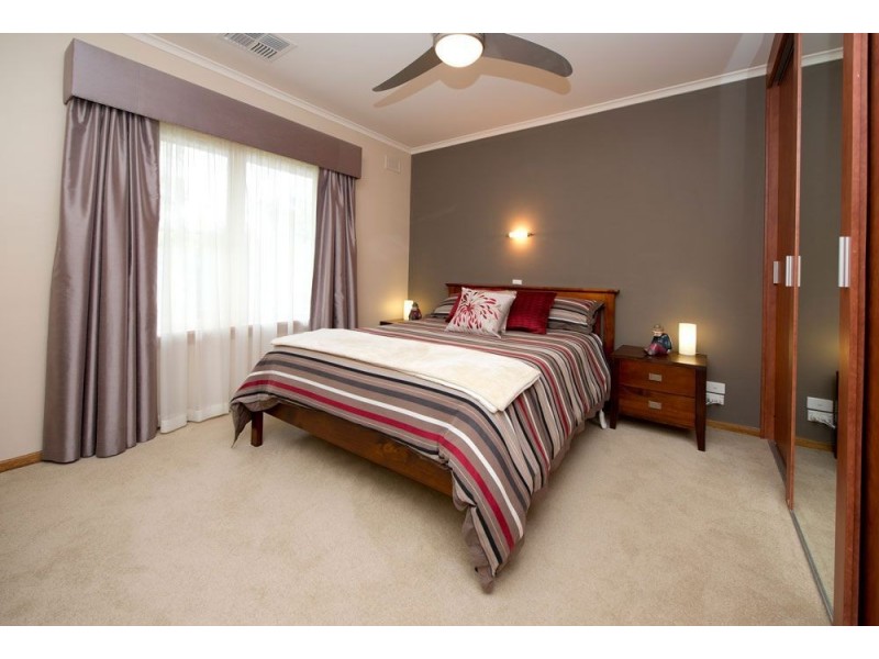 1 Redgum Drive, Belair SA 5052