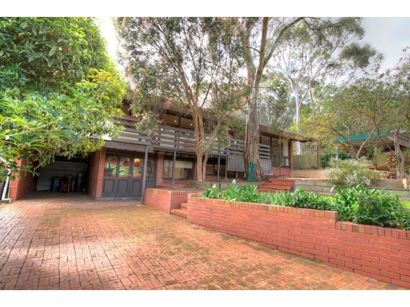 22 Hurds Hill Drive, Coromandel Valley SA 5051