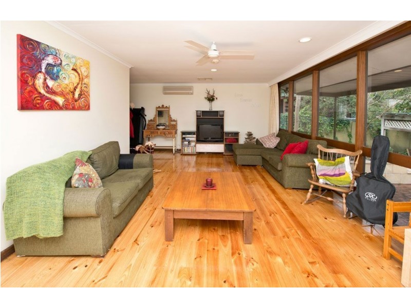 22 Hurds Hill Drive, Coromandel Valley SA 5051