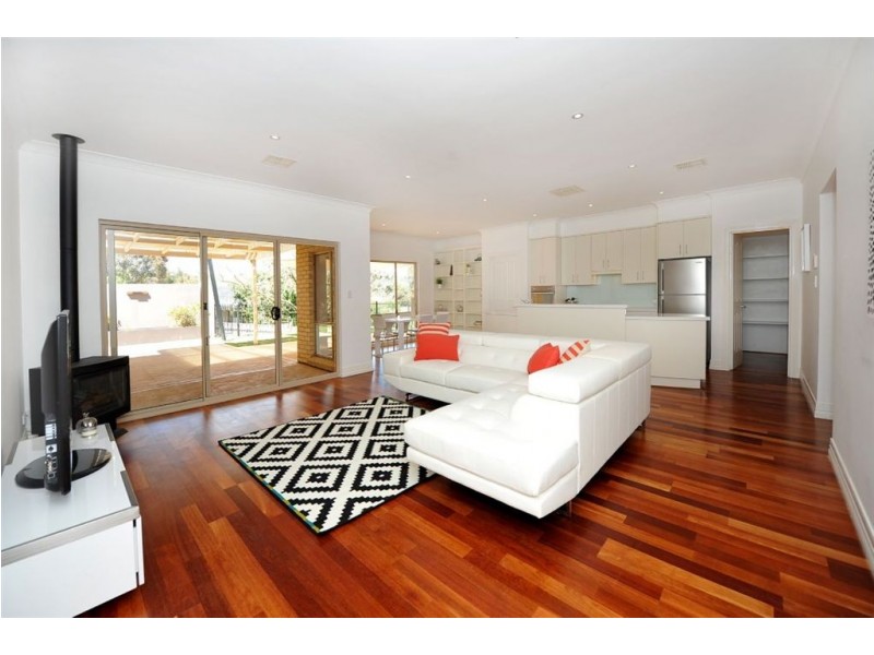 15 Craigburn Farm Circuit, Craigburn Farm SA 5051