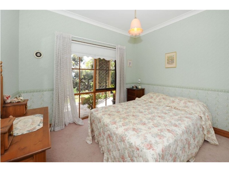 39 Warri Parri Drive, Flagstaff Hill SA 5159