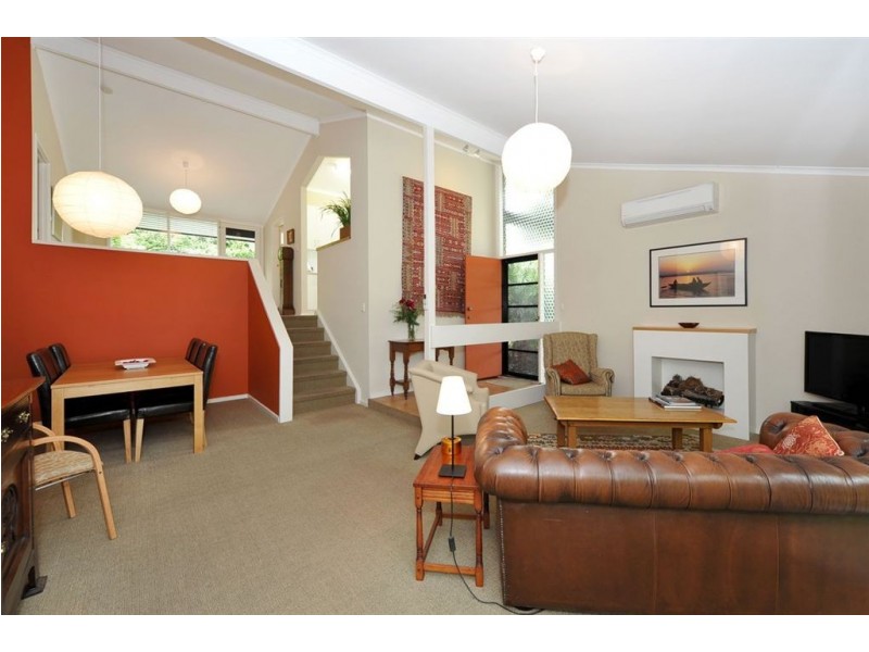 85 Sunnymeade Drive, Aberfoyle Park SA 5159