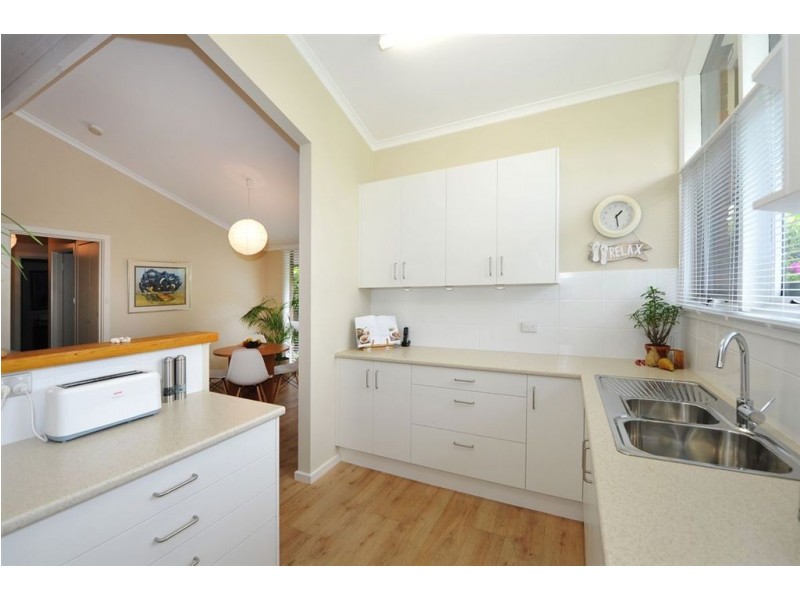 85 Sunnymeade Drive, Aberfoyle Park SA 5159