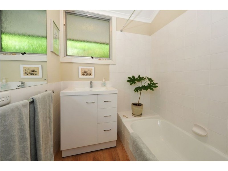 85 Sunnymeade Drive, Aberfoyle Park SA 5159