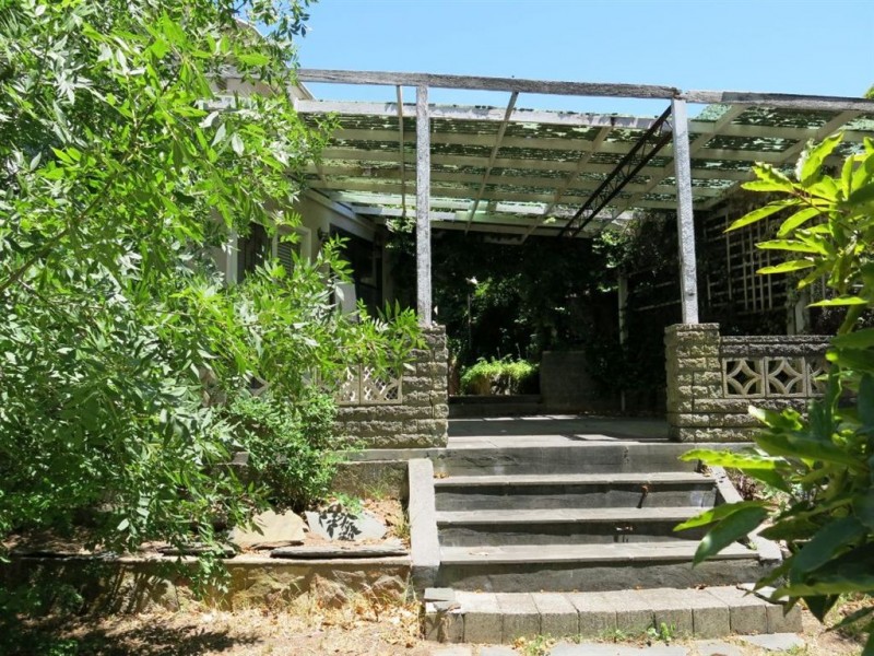 32 Upper Sturt Road, Belair SA 5052