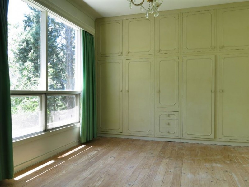 32 Upper Sturt Road, Belair SA 5052