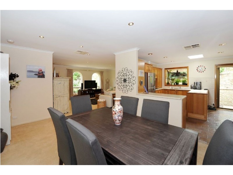 9 Redgum Drive, Belair SA 5052