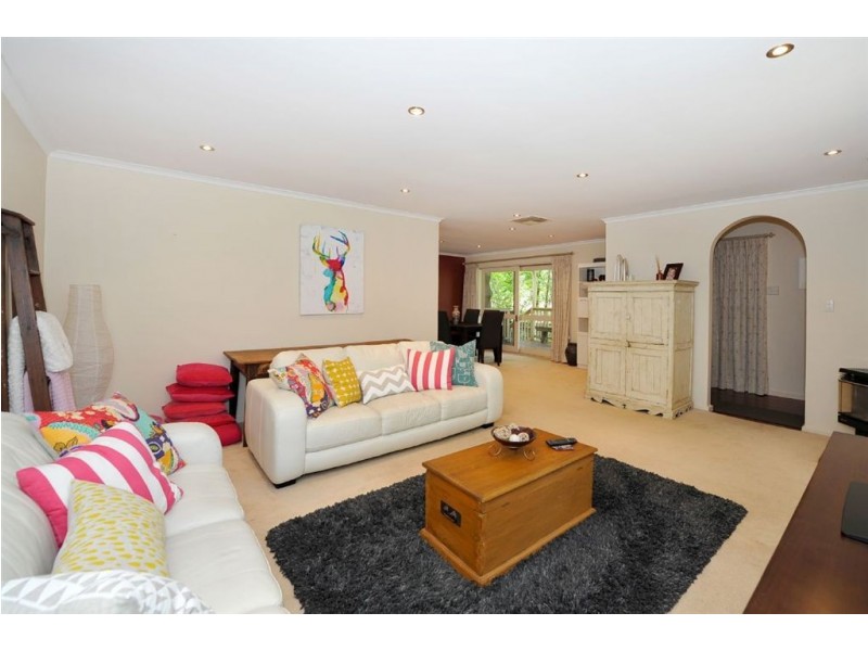 9 Redgum Drive, Belair SA 5052