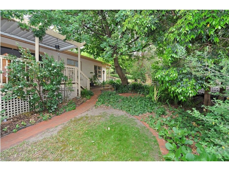 9 Redgum Drive, Belair SA 5052