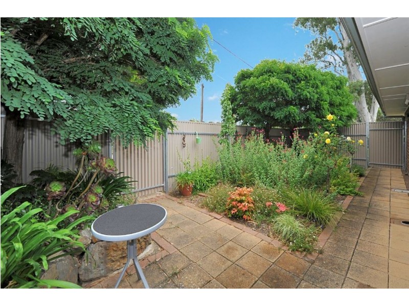 2 Peewit Avenue, Glenalta SA 5052