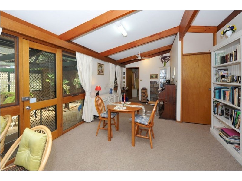 3 Dalpura Grove, Aberfoyle Park SA 5159