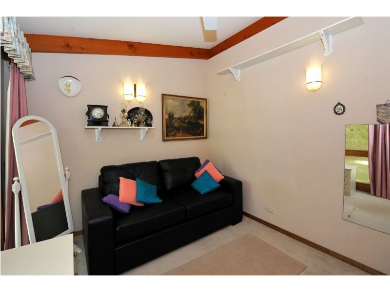 3 Dalpura Grove, Aberfoyle Park SA 5159