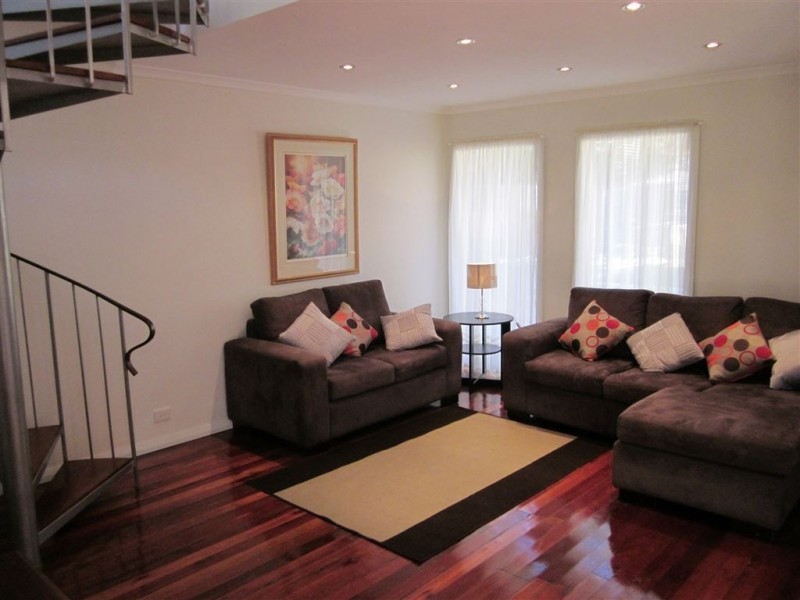 19 Oakdene Crescent, Coromandel Valley SA 5051