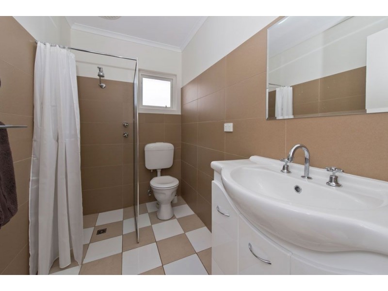 19 Oakdene Crescent, Coromandel Valley SA 5051