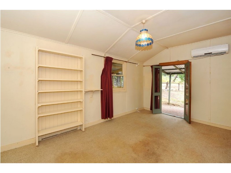 8 Alta Mira Crescent, Belair SA 5052