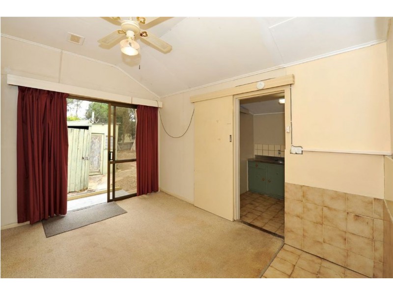 8 Alta Mira Crescent, Belair SA 5052