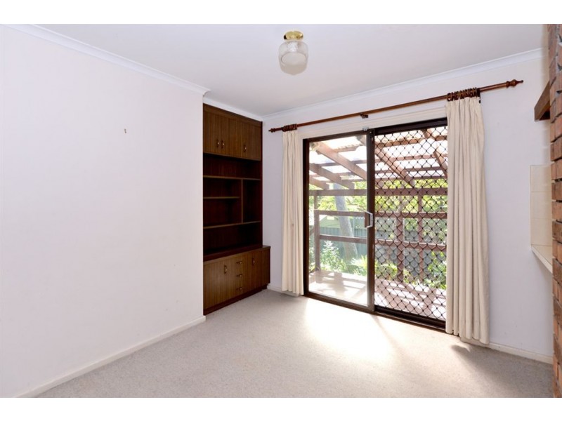 12 Woodburn Avenue, Hawthorndene SA 5051