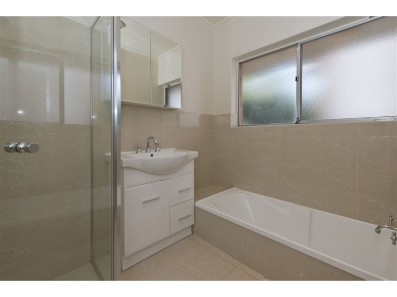 33 Diosma Drive, Coromandel Valley SA 5051