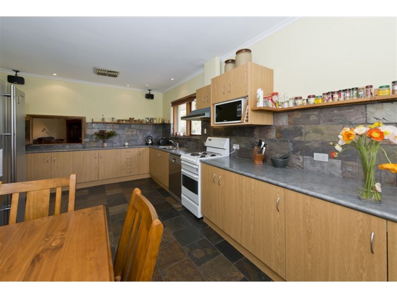 28 Meadow Avenue, Hawthorndene SA 5051