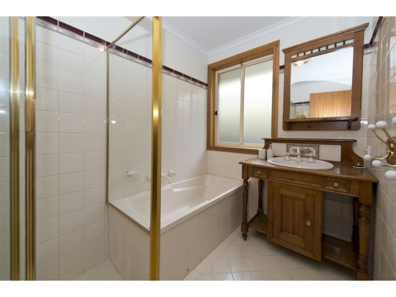 39 Emerald Street, Flagstaff Hill SA 5159