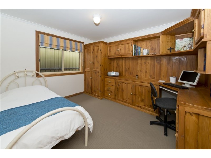 39 Emerald Street, Flagstaff Hill SA 5159