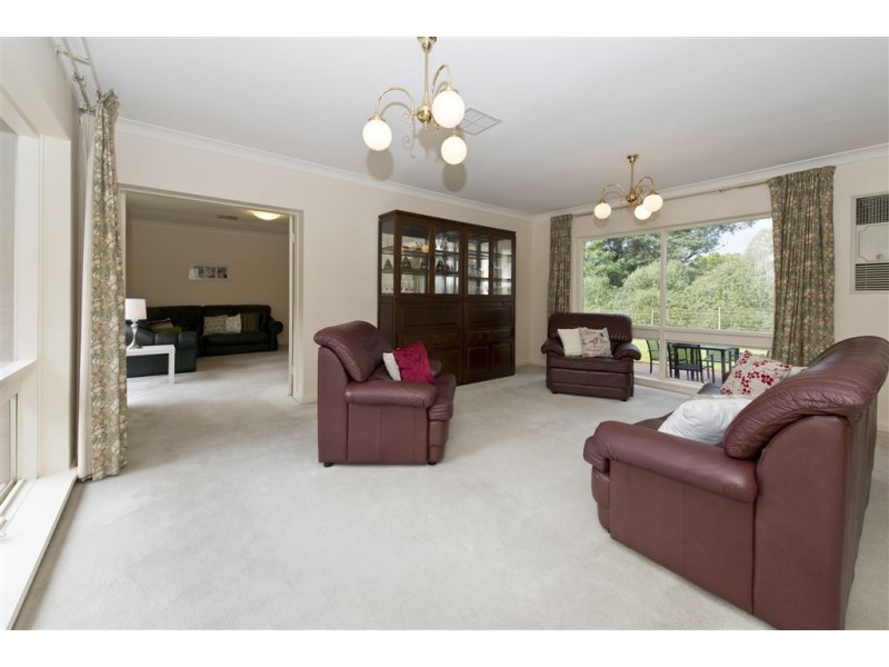 20 Thorngate Drive, Belair SA 5052