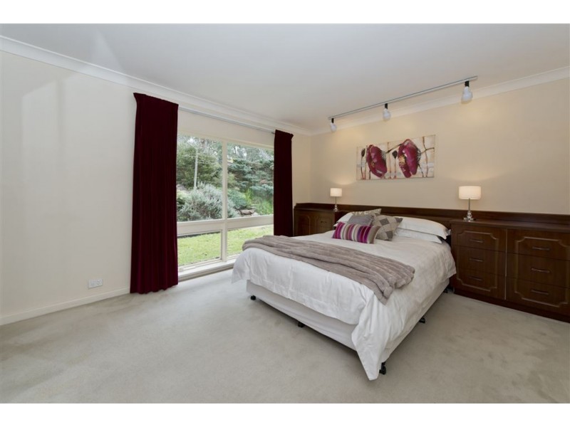 20 Thorngate Drive, Belair SA 5052