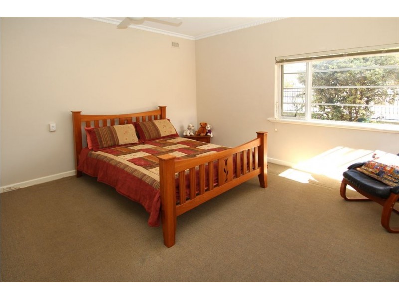 9 Chandada Street, Seaview Downs SA 5049