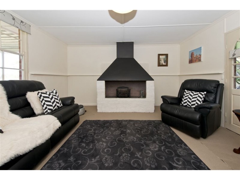 9 Myrtle Road, Hawthorndene SA 5051
