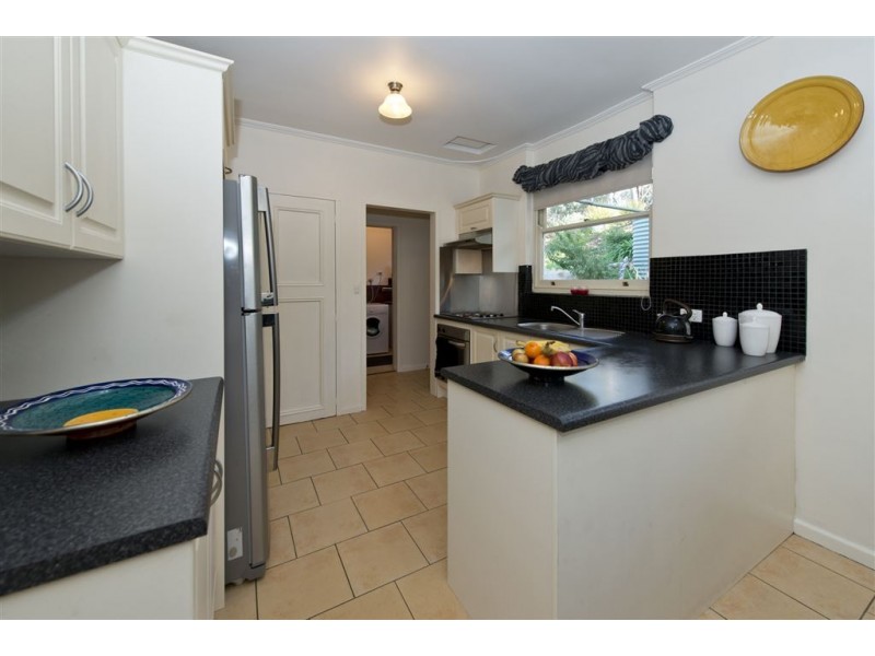 9 Myrtle Road, Hawthorndene SA 5051
