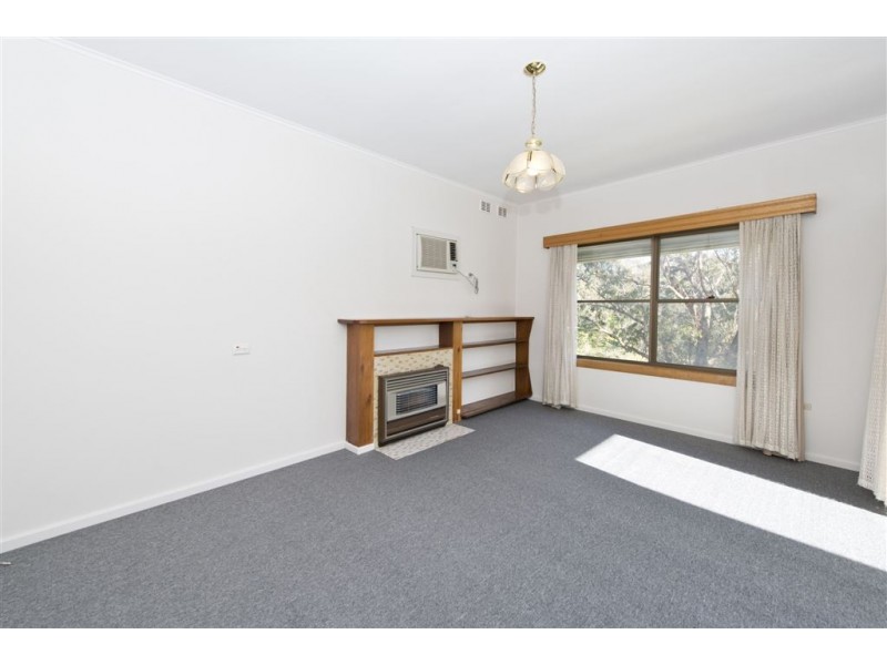 9 Mountain Road, Eden Hills SA 5050