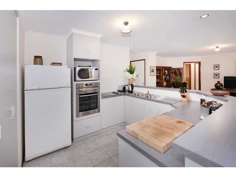 21 Ashby  Avenue, Blackwood SA 5051