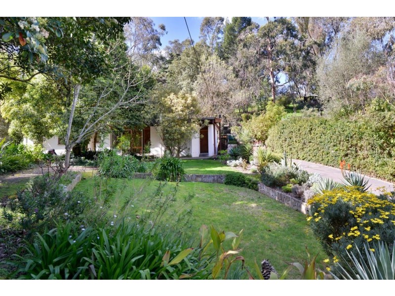 5 Bracken Avenue, Blackwood SA 5051