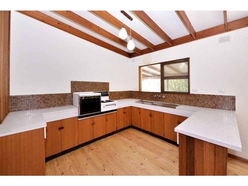 5 Bracken Avenue, Blackwood SA 5051