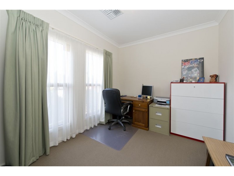 18 Keynes Avenue, Warradale SA 5046