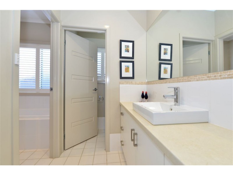 10 Rogerson Circuit, Craigburn Farm SA 5051