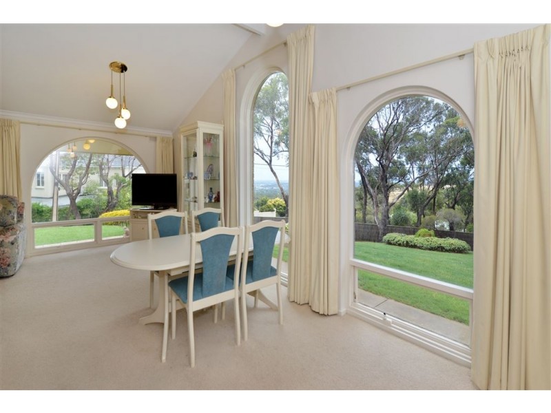 72 Hillcrest Drive, Eden Hills SA 5050