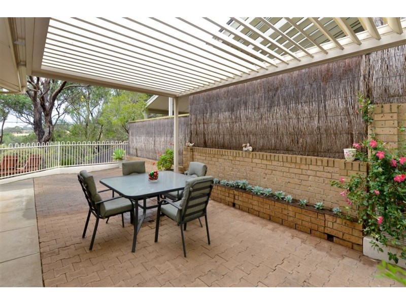 72 Hillcrest Drive, Eden Hills SA 5050