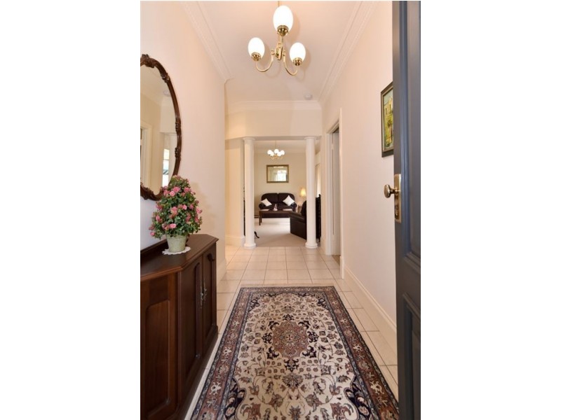 17 Earls Court, Craigburn Farm SA 5051
