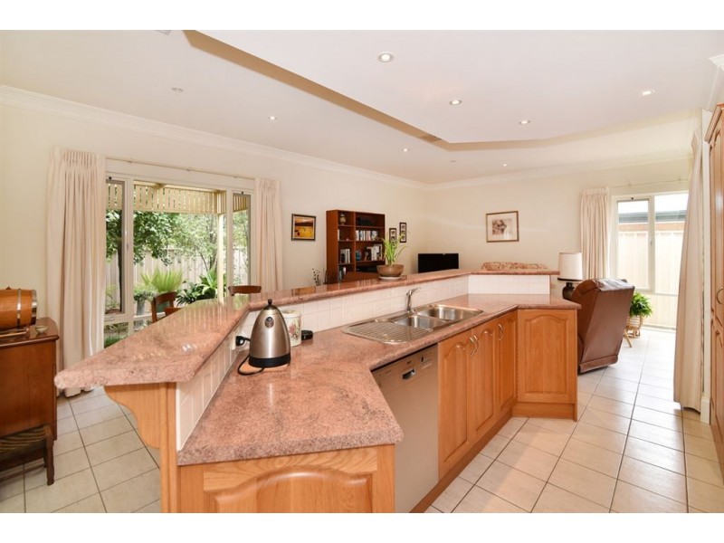 17 Earls Court, Craigburn Farm SA 5051