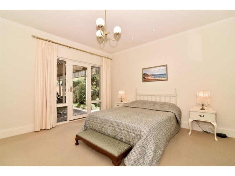 17 Earls Court, Craigburn Farm SA 5051