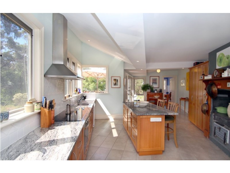 22 Willowie Street, Eden Hills SA 5050