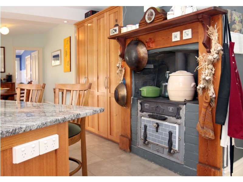 22 Willowie Street, Eden Hills SA 5050