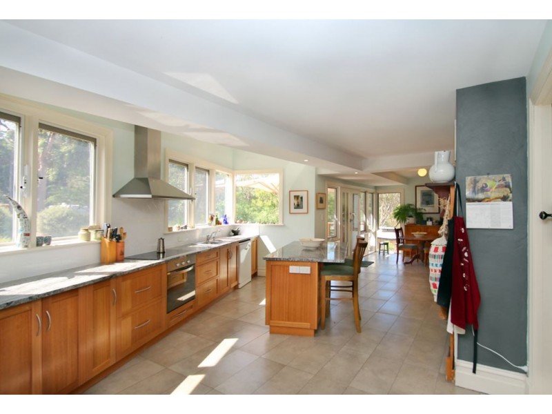 22 Willowie Street, Eden Hills SA 5050