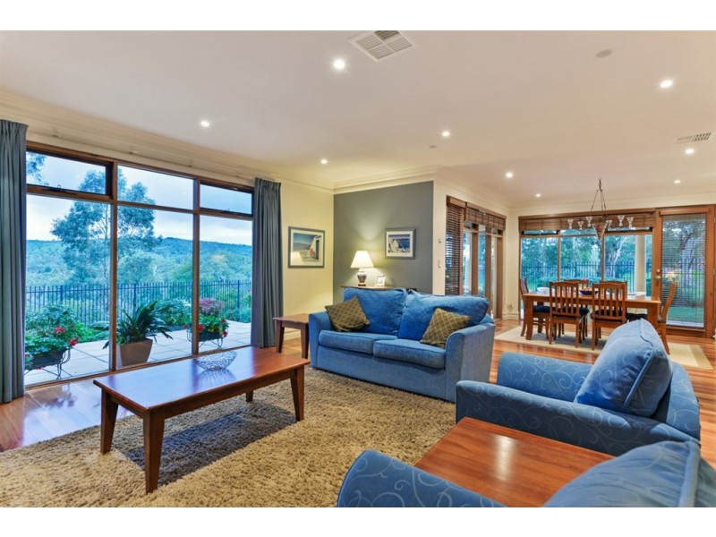 29 Blackwood Park Boulevard, Craigburn Farm SA 5051