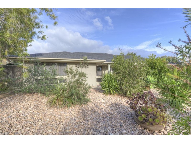 84 Ridgway Drive, Flagstaff Hill SA 5159